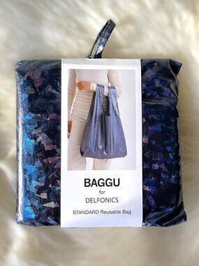 NWT Standard Baggu - Blue Flake Metallic (Japan Exclusive)